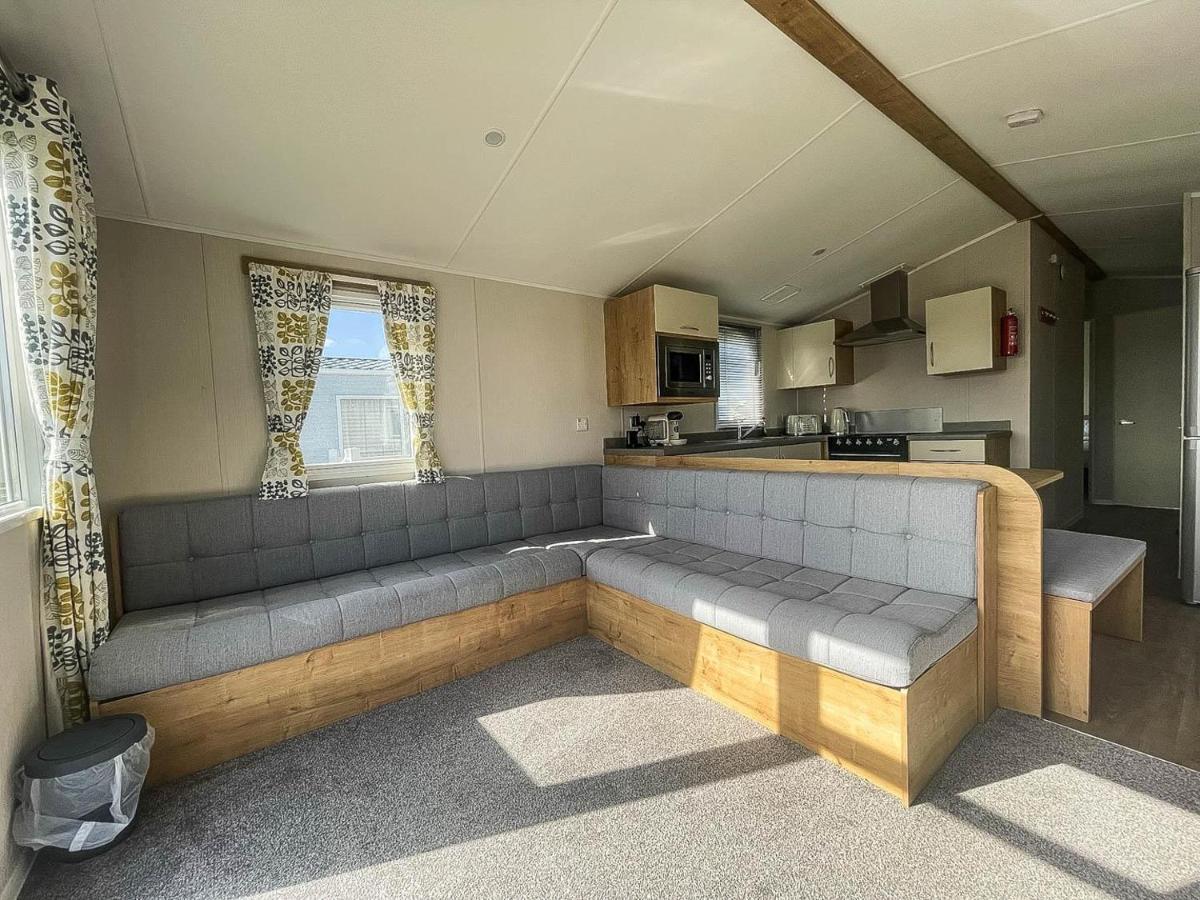 Lovely 8 Berth Caravan For Hire At Barmston Beach Holiday Park Ref 62002O Hotel Lund Exterior foto