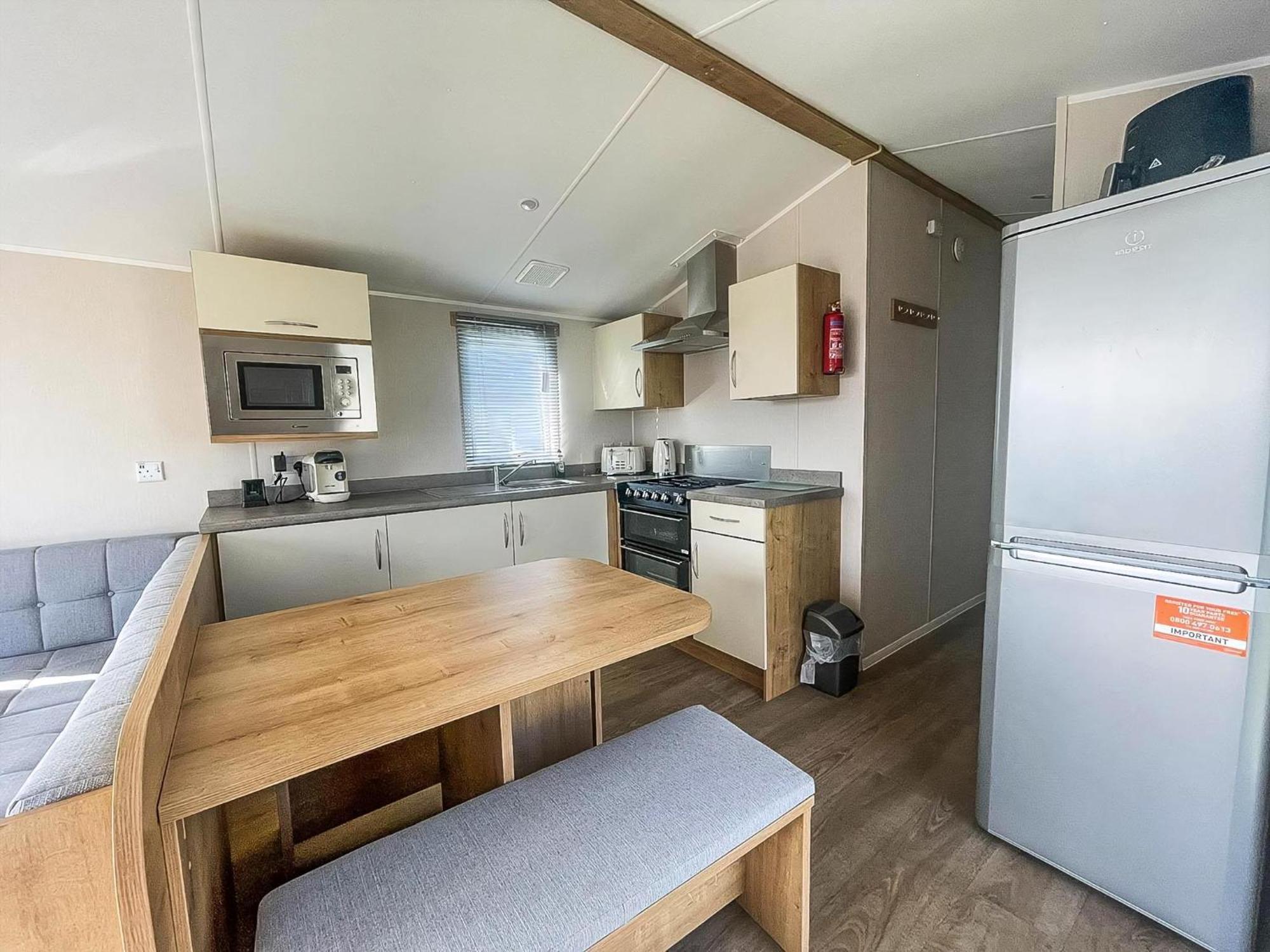 Lovely 8 Berth Caravan For Hire At Barmston Beach Holiday Park Ref 62002O Hotel Lund Exterior foto