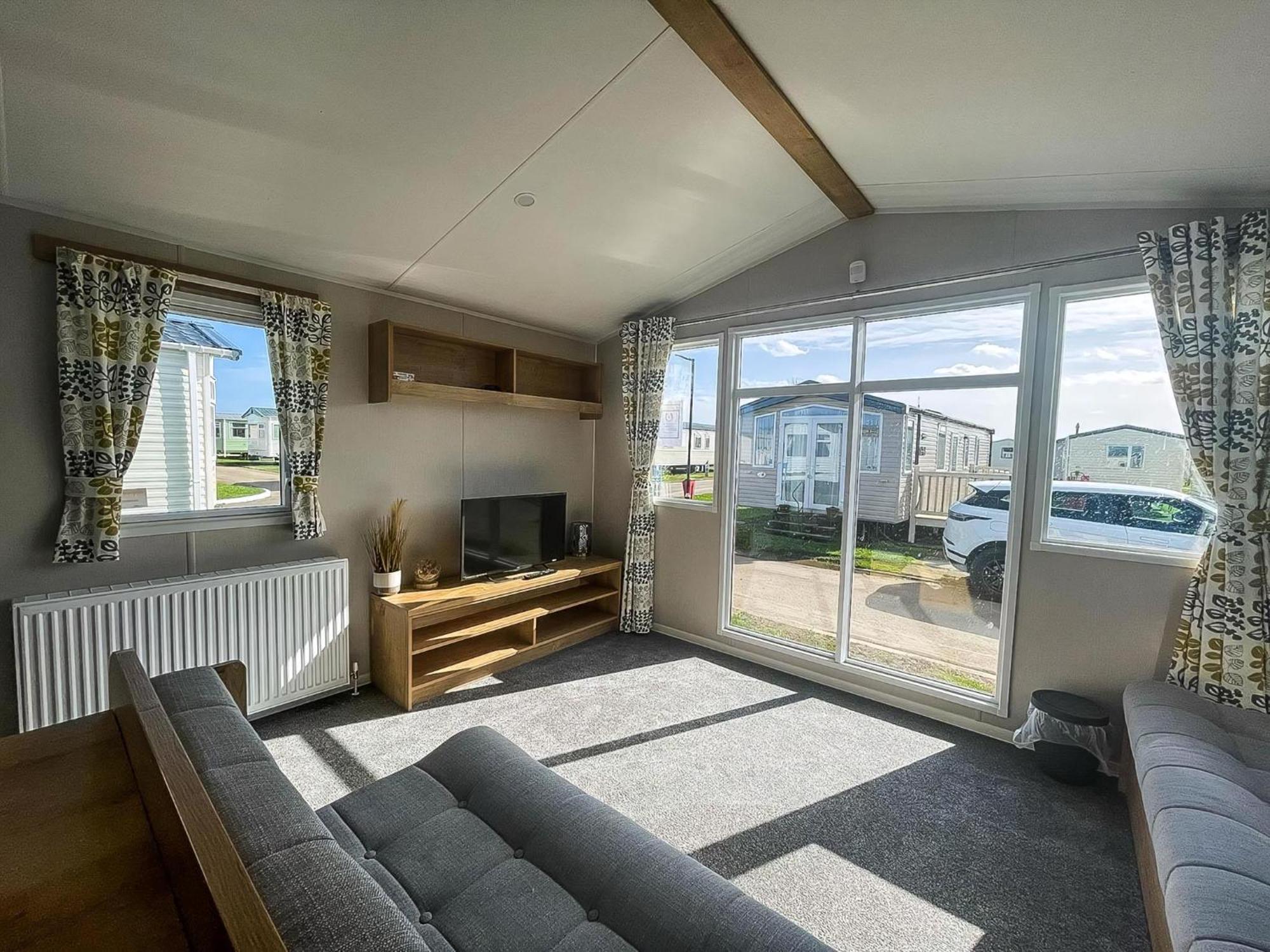 Lovely 8 Berth Caravan For Hire At Barmston Beach Holiday Park Ref 62002O Hotel Lund Exterior foto